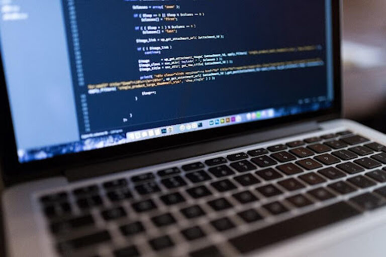 How to protect yourself on Internet?